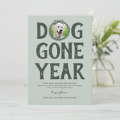 Hond Weg Jaar Groen Foto Kerstmis Feestdagenkaart (Staand voorkant)