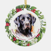 Hond zwart labrador gepersonaliseerde krans kerst keramisch ornament (Voorkant)