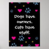 Honden beschikken over personeel in eigenaarscatte poster (Voorkant)