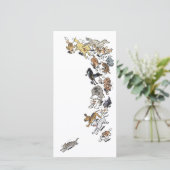 Honden die een kat achtervolgen bedankkaart (Staand voorkant)