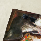 Honden die poker spelen een vriend in nood strandlaken (In situ)