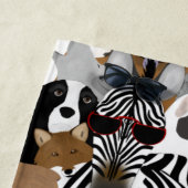 Honden, een Kat en een Kip-strand handdoek (In situ)