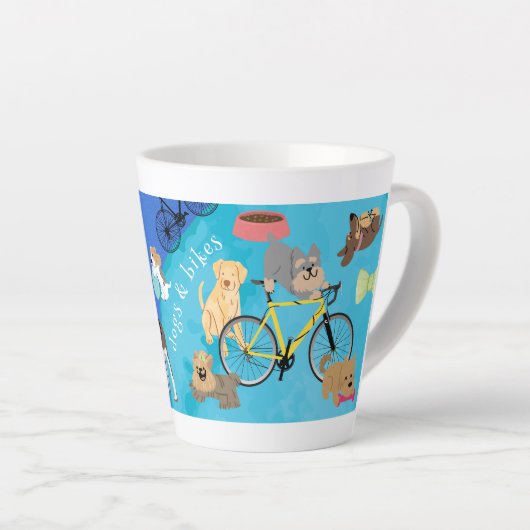 Honden en fietsen Speelse Puppies Fietsen Latte Mok (Rechterhoek)