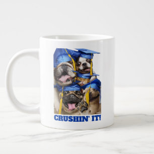 Honden en katten afgestudeerd in fotohokje grote koffiekop