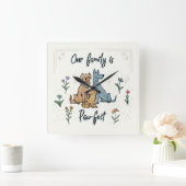 Honden in de tuin IV | Ons gezin is een poofaffel Vierkante Klok (Huis)