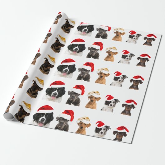 Honden in kerstpapier voor kerstcadeautjes cadeaupapier (Uitgerold)