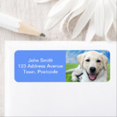 Honden laten pooafdrukken achter op je hart etiket (Insitu)