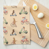 Honden op fietsen en scooters - crème theedoek (Quarter Fold)