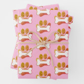 Honden schilderen, afdrukken en bonnen met textiel inpakpapier vel (In situ)