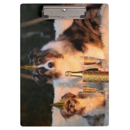 Honden vieren nieuwjaar klembord