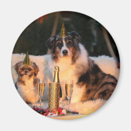 Honden vieren nieuwjaar magneet