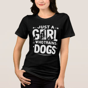 Hondengehoorzaamheidscoach voor het meisje dat van Tri-Blend shirt