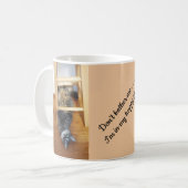 Hondenkat Huisdier Val me niet lastig Happy Place  Koffiemok (Voorkant links)