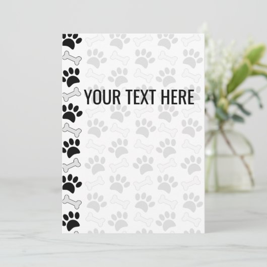 Hondenpootafdrukken en Botten patroonaankondiging Aankondiging (Staand voorkant)