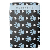 Hondenpoten, blauwe poten, witte harten, Jouw naam Badmat (Voorkant Verticaal)