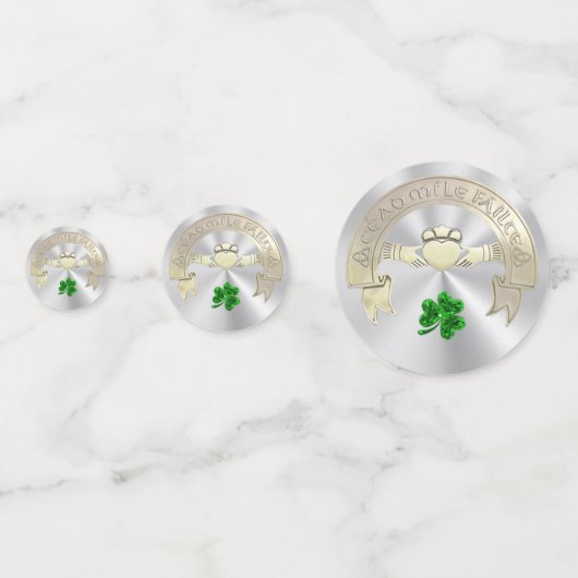 Honderden Duizenden en verwelkomt Confetti (Achterkanten)