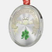 Honderden Duizenden en verwelkomt Metalen Ornament (Links)