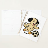 Hondje speelt voetbal planner (Display)