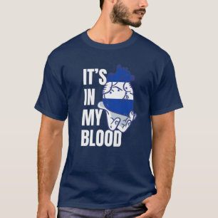 Honduran Flag Heart Blood Veins Hand Honduras T-shirt