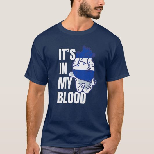 Honduran Flag Heart Blood Veins Hand Honduras T-shirt (Voorkant)