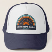 Honeoye Lake New York Rainbow Trucker Pet (Voorkant)
