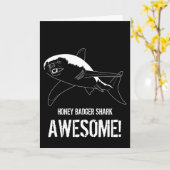Honey Badger Shark (Verjaardag) Kaart (Gele Bloem)