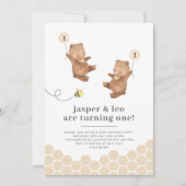 Honey Bear Twins Eerste Bij-dag Uitnodiging (Voorkant)