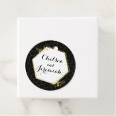 Honey Bee Black Gold Custom Name Wedding Bedankjes Labels (In situ)