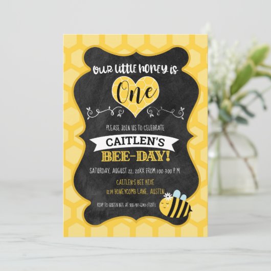 Honey Bee-Day eerste verjaardag schoolbord hommel Kaart (Staand voorkant)