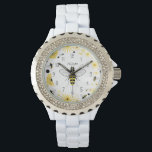 Honey Bee gepersonaliseerd horloge<br><div class="desc">Een horloge met een afbeelding van een bij in het midden. Personaliseer met jouw naam. Achtergrond is bloemig met bijen.</div>