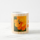 Honey Bee & Golden Cosmos [Classic Mug] Koffiemok (Center)
