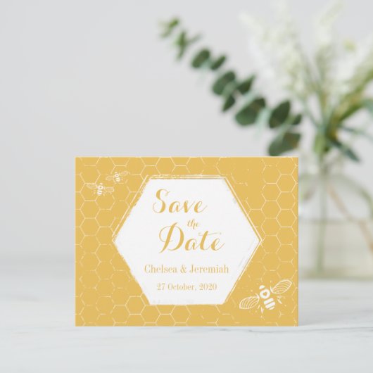 Honey Bee Yellow Pattern Save the Date Briefkaart (Staand voorkant)