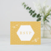 Honey Bee Yellow White Pattern Custom RSVP Card Uitnodiging Briefkaart (Staand voorkant)