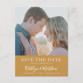 Honey Gold Modern Typography Simple Photo Wedding Aankondigingskaart (Voorkant)