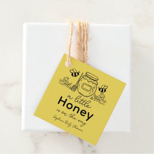 Honey Hand-drawn Jar & Bees Yellow Baby Shower Bedankjes Labels (In situ)