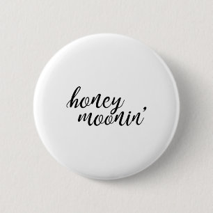 Honey Moonin Bruid en bruidegom Honeymoon Premium  Ronde Button 5,7 Cm