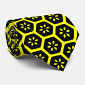 Honeycomb Flower v1 - geel Stropdas (Opgerold)