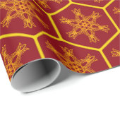 Honeycomb Snowflake Maroon Yellow Pattern Elegant Cadeaupapier (Rol Hoek)