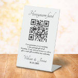 Honeymoon-fonds met QR-code Reclamebord Met Voetstuk<br><div class="desc">Personaliseer een Teken om een Moderne Idee voor uw speciale dag uit te nodigen gasten uit om een bijdrage te leveren aan uw huwelijksreis met deze Minimalistische Sjabloon van de Code QR. Voeg uw volledige details toe, Al tekststijl, kleuren, grootte kunnen worden gewijzigd om uw behoeften te passen. Neem contact...</div>