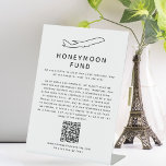 Honeymoon Fund Digital Wedding Registry QR Code Reclamebord Met Voetstuk<br><div class="desc">Honeymoon heeft een acrylvoetteken bedacht. Alternatieve trouwregistratie om je droomreis te financieren. Vraag uw gasten om uw website te bezoeken of de QR-code te scannen. Pas het aan met je aangepaste tekst,  gedicht of een boodschap van dank aan je familie en vrienden.</div>