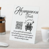 Honeymoon Funding QR Code Wedding Reclamebord Met Voetstuk (Insitu)