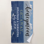 Honeymoon Getaway Ocean Waves Beach Towel Strandlaken (Voorkant)