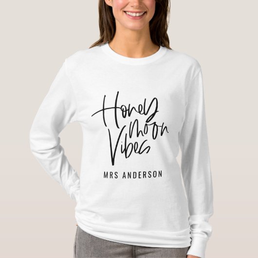 Honeymoon Vibes script tekst bruiloft T-shirt (Voorkant)