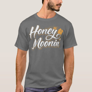Honeymoonin Bride en Groom Honeymoon Bound Newlyw T-shirt