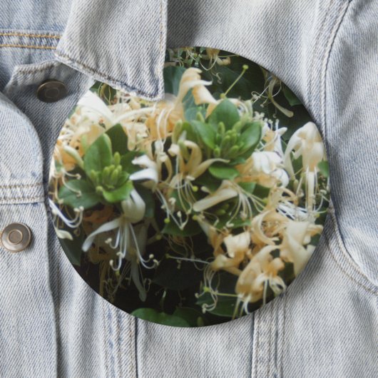 Honeysuckle Blooms Ronde Button 6,0 Cm (In situ)