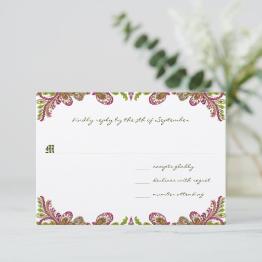 Honeysuckle en Chartreuse  Paisley Wedding RSVP Kaartje (Staand voorkant)