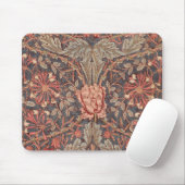 Honeysuckle, Floral Pattern by William Morris Muismat (Met muis)