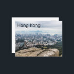 Hong Kong Lion Rock Hill Skyline Panorama Souvenir Feestdagenkaart<br><div class="desc">Hong Kong Lion Rock panorama en skyline met porseleinen souvenir. Voor retro hongkong eiland Lion Rock Hill skyline vrienden. Lifestyle voor stedelijke backpacker en Azië Hong Kong China vakantie. Hing Kong Island panorama Lion Rock Hill skyline Chinees souvenir. Perfect voor vakanties naar China en Hong Kong Island en reis naar...</div>