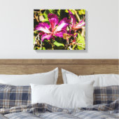 Hong Kong Orchid Tree Canvas (Insitu (Slaapkamer))