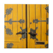 Hongaarse gedecorbeerde Gele deur Tegeltje (Voorkant)